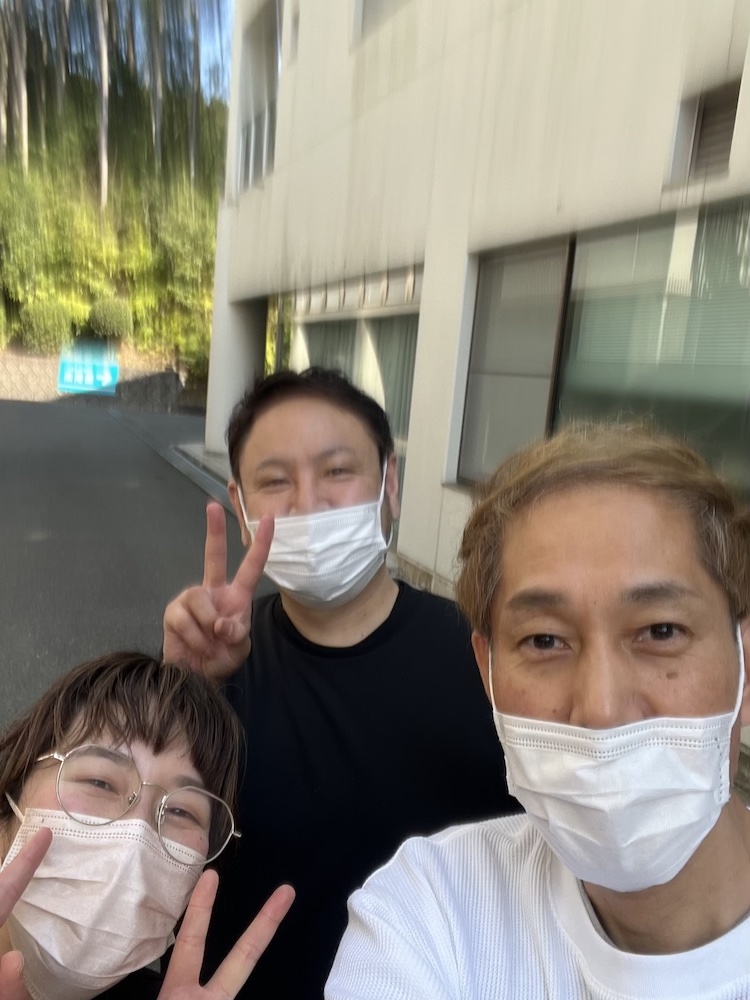 福岡市で施設ベットカット講習を受けたメンバーの写真です　